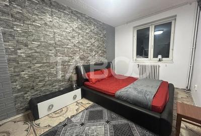 Apartament renovat 2 camere si balcon etaj 1 de vanzare Strand Sibiu - 3