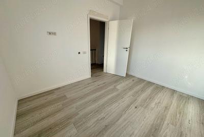 Casă cu 4 camere cu Teren 300 Mp în Moșnița Veche - 2