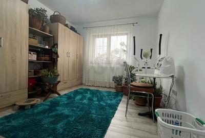 Casă individuală cu 4 camere cu Canalizare în Central - 12