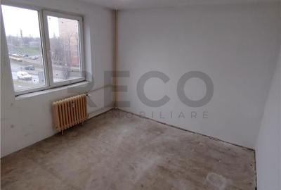 Apartament cu 3 camere decomandat în Central - 3