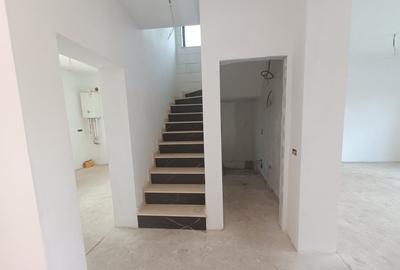 Triplex de vanzare in zona Popas Pacurari - Valea Lupului - 10
