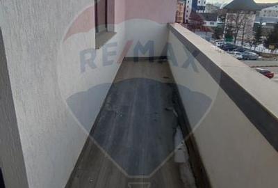 De inchiriat spatiu comercial la strada principala - 4