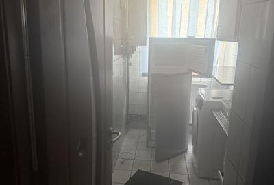 Apartament cu 2 camere semidecomandat în Micro 4