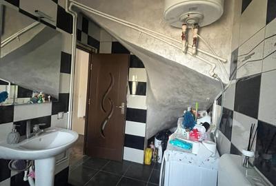 Casă tip duplex P+1+M | 200 mp utili | Curte 300 mp | 5 min. de Bucuresti - 24
