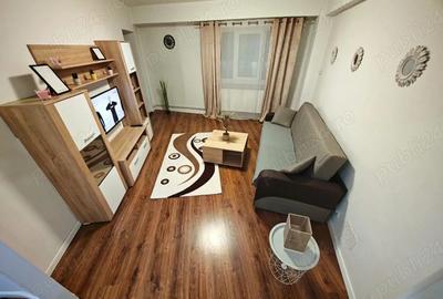 Apartament cu 3 camere decomandat în Central - 3