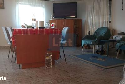 Casă cu 4 camere în Ciocadia - 1