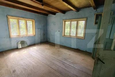 Casă cu 4 camere cu Teren 20 Mp în Central - 9