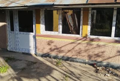 Casă cu 5 camere cu Teren 2000 Mp în Greaca - 9