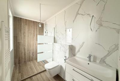 Duplex cu 5 camere cu Canalizare în Exterior Sud - 14