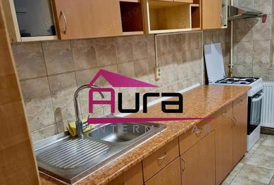 Inchiriez apartament 2 camere Str.Victoriei - 2