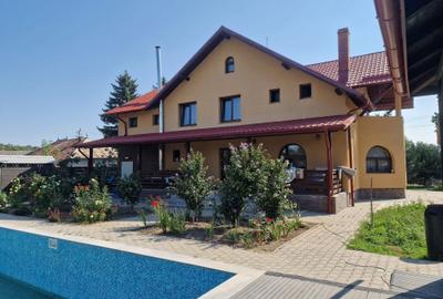 Casă cu 4 camere cu Teren 2252 Mp în Coșula - 7