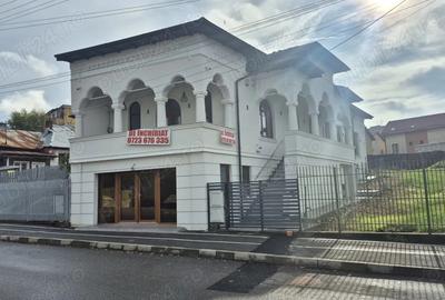 Spațiu comercial, de 250 mp, în Central - 2