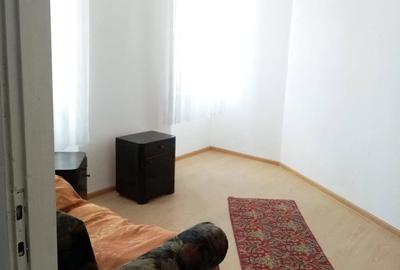 Apartament cu 3 camere decomandat în Central - 6