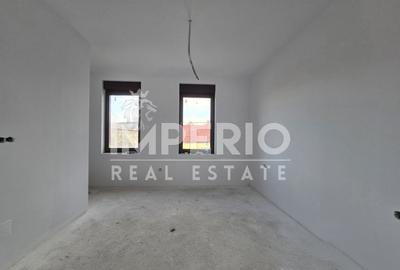 Duplex cu 5 camere cu Canalizare în Gruia - 3