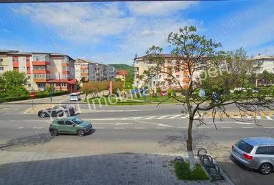 Spațiu comercial, de 100 mp, în Central - 11