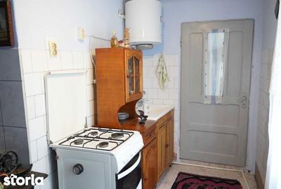 Casă cu 4 camere cu Teren 136 Mp în Drajna - 6