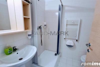 Proprietar, 2 camere bloc nou, parcare privata, zona Complex - 2