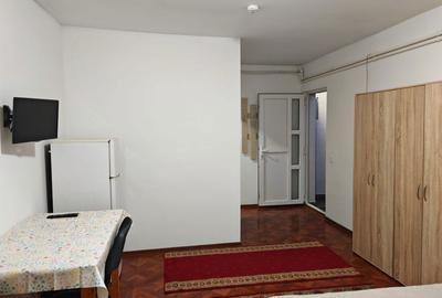 Garsonieră nedecomandată în Tătărași - 1