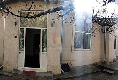 Casă cu 2 camere cu Teren 151 Mp în Independenței - 2