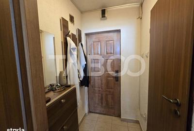 Garsonieră decomandată, mobilată în Vasile Aaron - 2