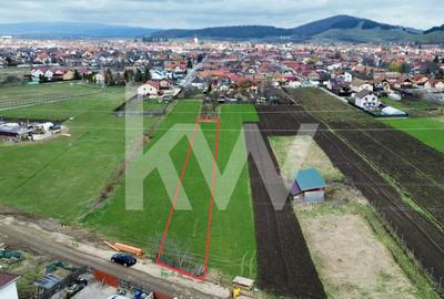 Teren agricol intravilan de 2112 mp, în Sânpetru - 2