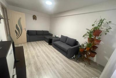 Apartament cu 3 camere decomandat, mobilat în Valea Rosie