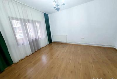 Casă cu 3 camere cu Teren 400 Mp în Victoria - 4
