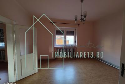 Casă cu 3 camere cu Teren 1600 Mp în Central - 5