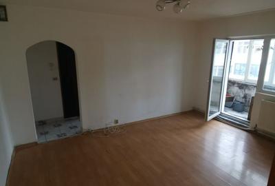 Apartament cu 2 camere semidecomandat în Central - 2