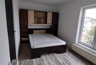 Apartament cu 2 camere decomandat, mobilat în Astra
