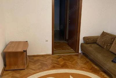Apartament cu 2 camere semidecomandat în Girocului