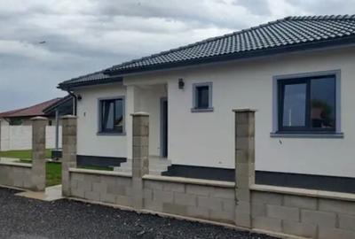 VANZARE CASA INDIVIDUALA , DEZVOLATOR , UTVIN