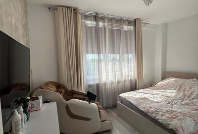 Apartament cu 4 camere decomandat în City Park Mall - 9