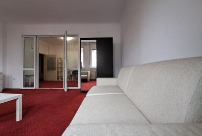 Apartament cu 3 camere în Central - 3
