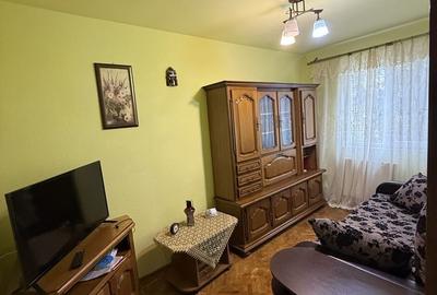 Apartament cu 3 camere decomandat în Central - 2