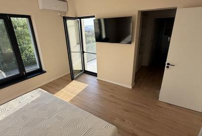 Casă cu 4 camere în Racovița - 8