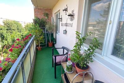 Apartament cu 4 camere decomandat în Miorița - 6