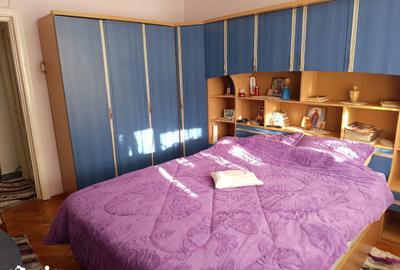 Apartament cu 3 camere semidecomandat în Sud - 7
