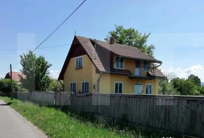 Casă cu 3 camere cu Teren 1856 Mp în Central - 11