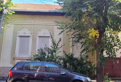 Duplex cu 1 camere cu Canalizare în Central - 1