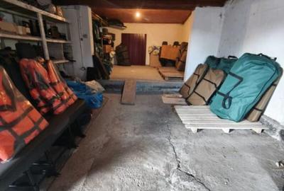 Casa 4 camere, 6000mp teren, zona centrala, Negostina, Siret - 8