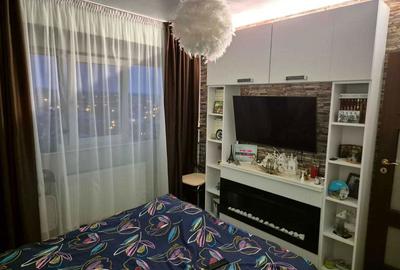 Apartament cu 4 camere decomandat în Piața Centrală - 8