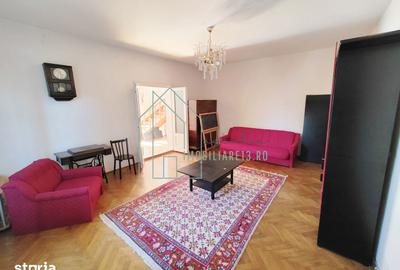 Casă cu 5 camere cu Teren 500 Mp în Central - 2