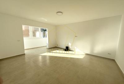 Apartament cu 4 camere decomandat în Complex Studențesc - 1