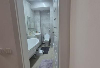 Apartament cu 3 camere decomandat în Breasta - 3