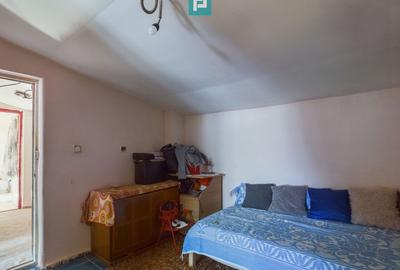 Casă cu 5 camere cu Teren 3140 Mp în Tormac - 15