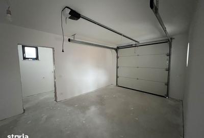 Casă cu 4 camere cu Teren 485 Mp în Vetiș - 11
