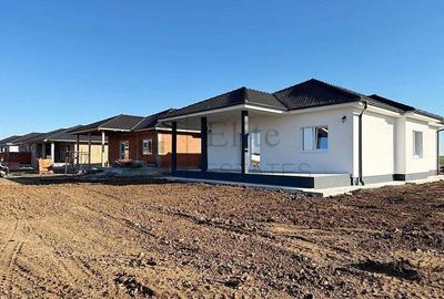 Casa cu 4 camere de vanzare in Santandrei Casa cu 4 camere de vanzare in Santandrei - 2