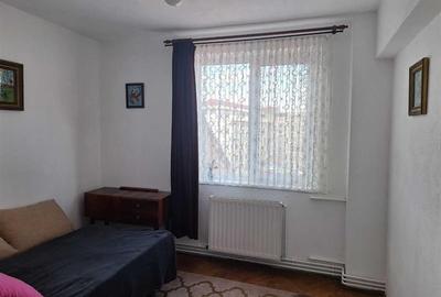 Apartament ultracentral cu 3 camere+garaj in CF - 3