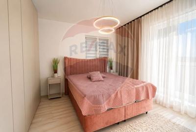 Apartament cu 3 camere semidecomandat, mobilat în Tractorul - 8
